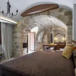Spanish Knights Aparthotel