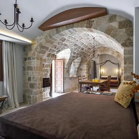 Spanish Knights Apart Otel