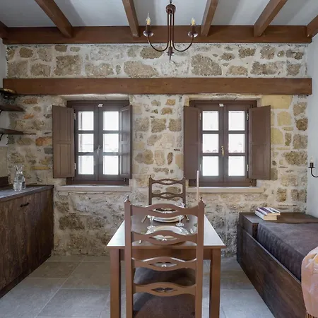 Spanish Knights Aparthotel *