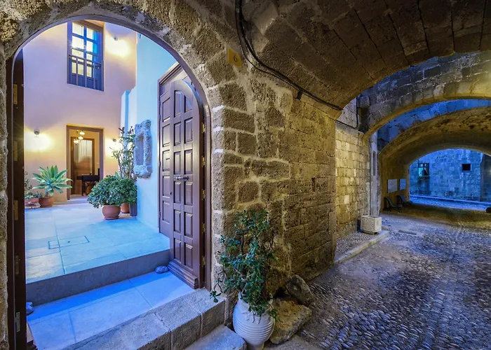 Spanish Knights 公寓式酒店 Rhodes City