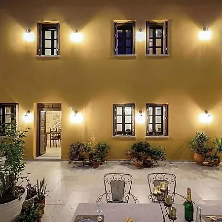 Hotel apartamentowy Spanish Knights 4*