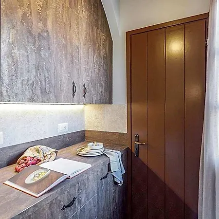 Hotel apartamentowy Spanish Knights Rhodes City