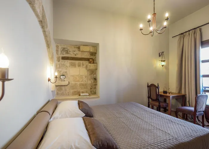 Spanish Knights Apart Otel