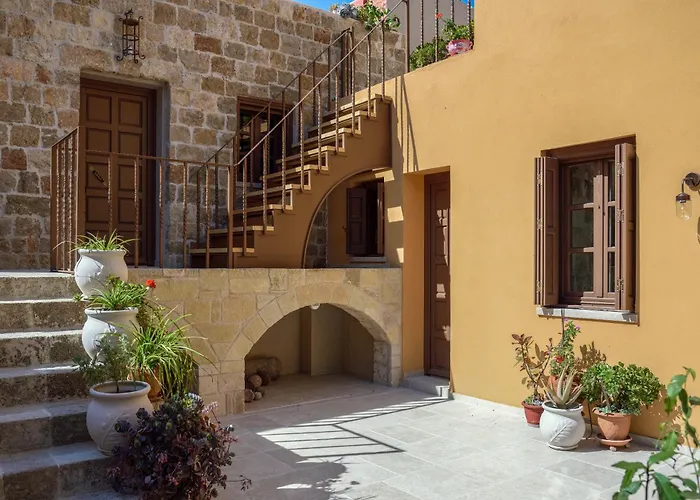 Apart Otel Spanish Knights 4*