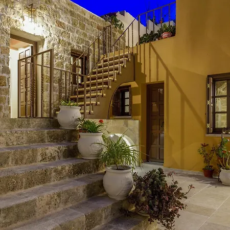 Aparthotel Spanish Knights